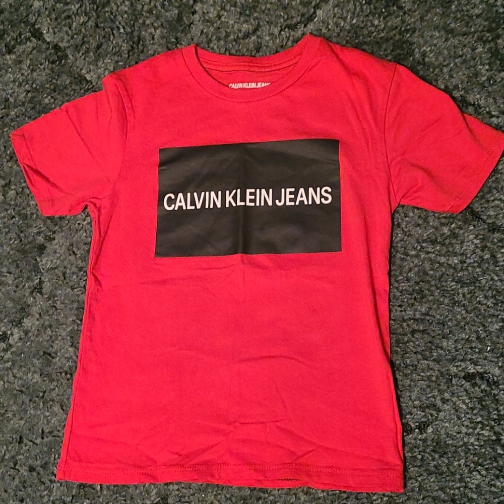 Calvin Klein Jeans 6 red logo tee